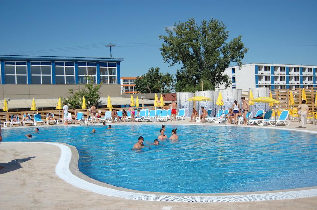 Hotel Aurora Mamaia Exteriör bild